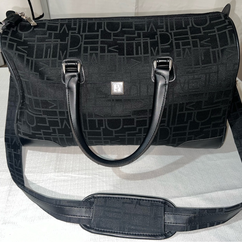 Vintage Diane Von Furstenburg bag